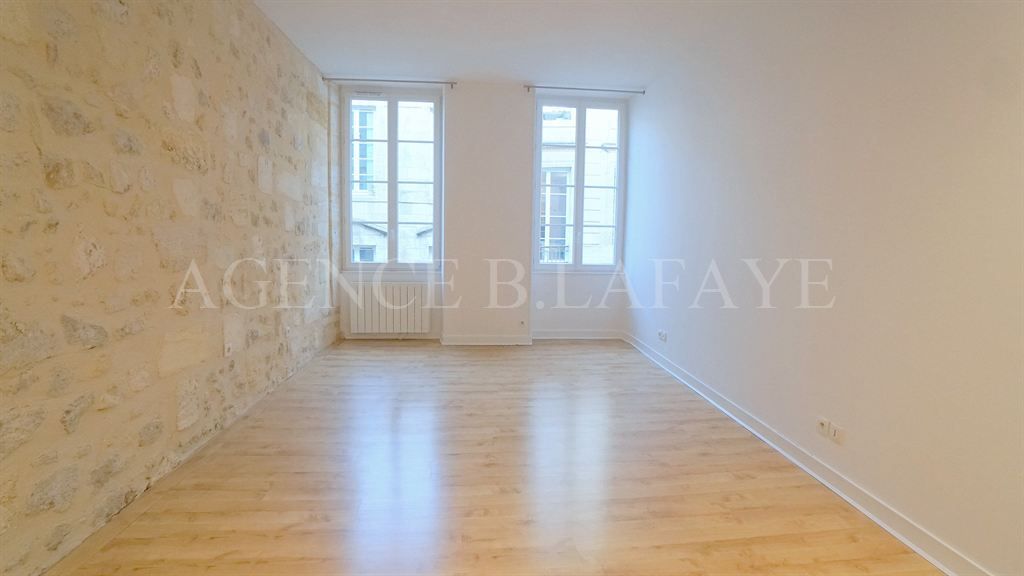 apartment 3 rooms for rent on BORDEAUX (33000)