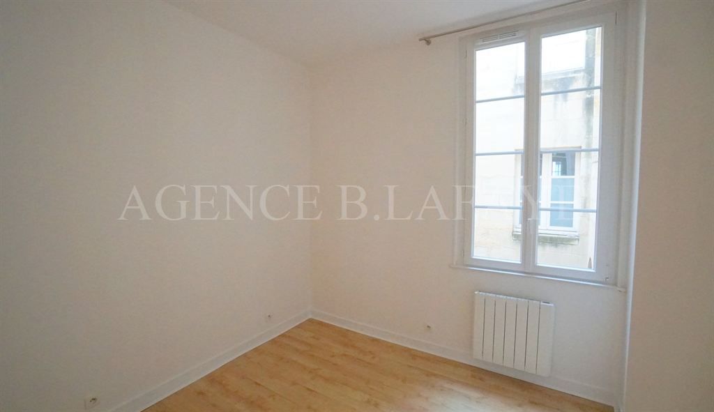 apartment 3 rooms for rent on BORDEAUX (33000)