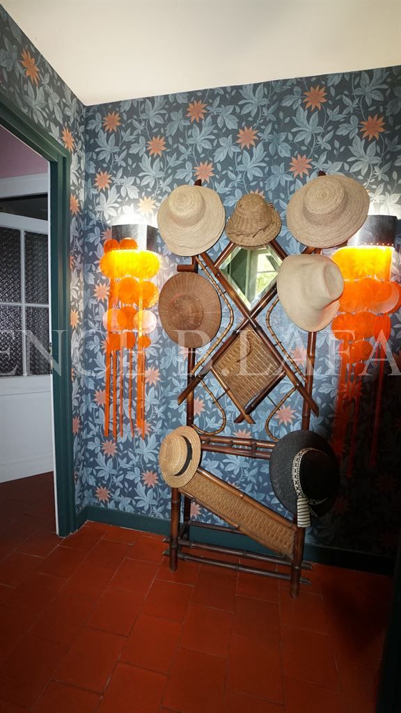 mansion 10 rooms for sale on ST EMILION (33330)