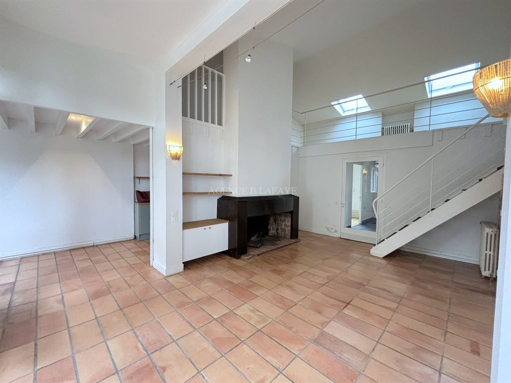 house 4 rooms for rent on TALENCE (33400)
