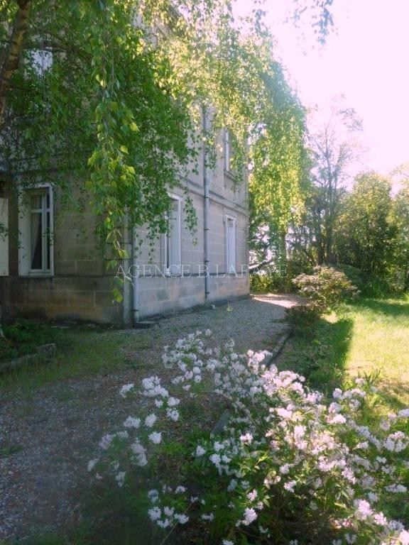mansion 13 rooms for sale on BORDEAUX (33000)