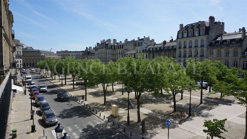 apartment 7 rooms for rent on BORDEAUX (33000)