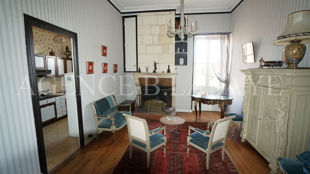property 9 rooms for sale on BORDEAUX (33000)