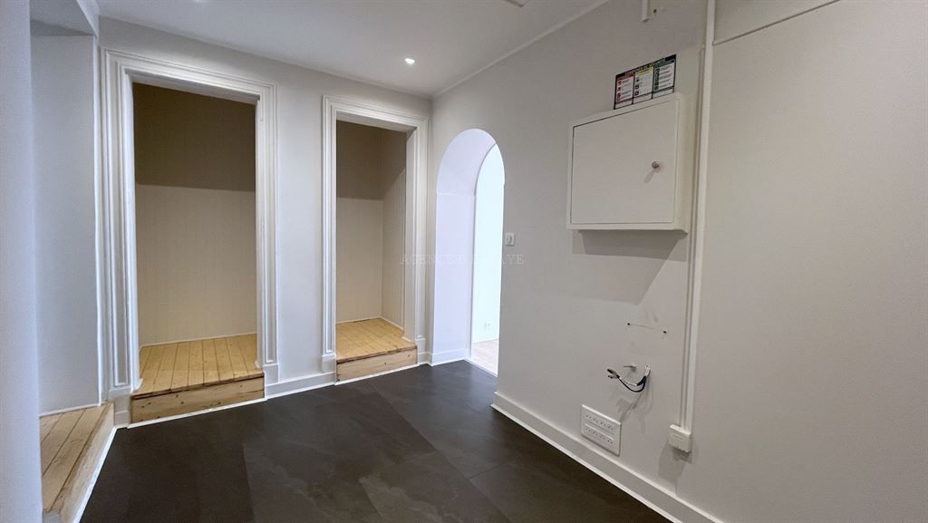 commercial local for rent on BORDEAUX (33000)