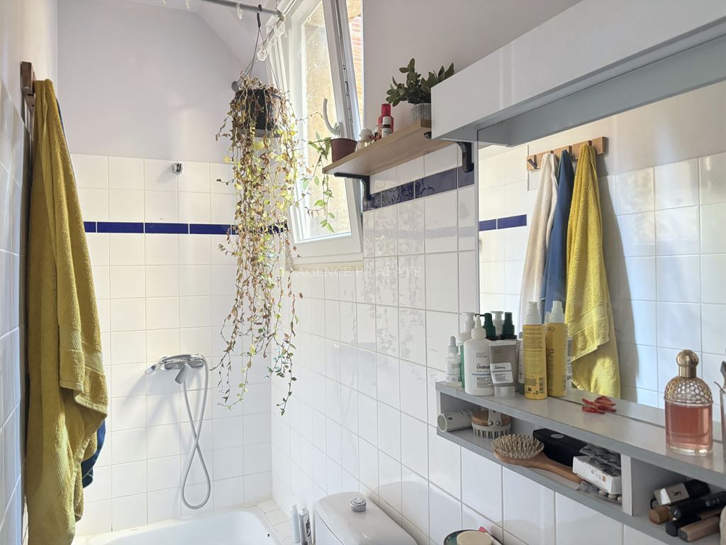 apartment 2 rooms for rent on BORDEAUX (33000)