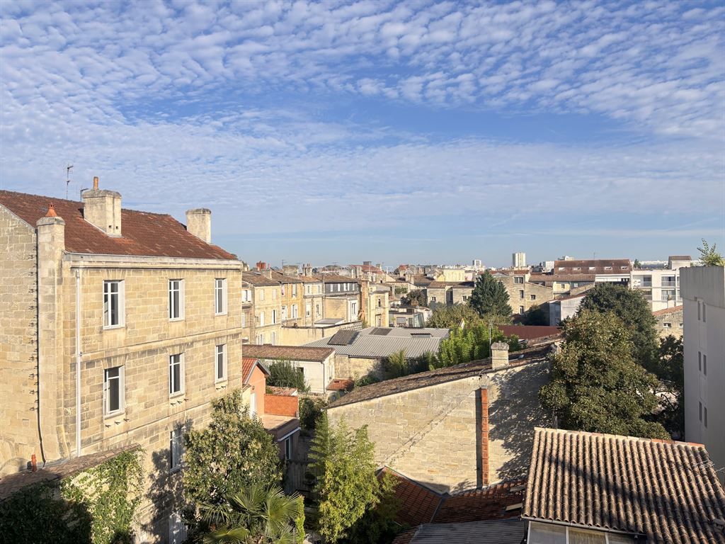 apartment 2 rooms for rent on BORDEAUX (33000)