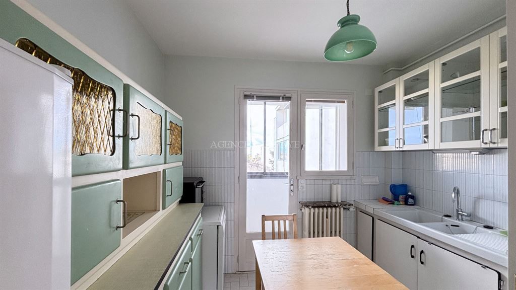 apartment 3 rooms for rent on BORDEAUX (33200)