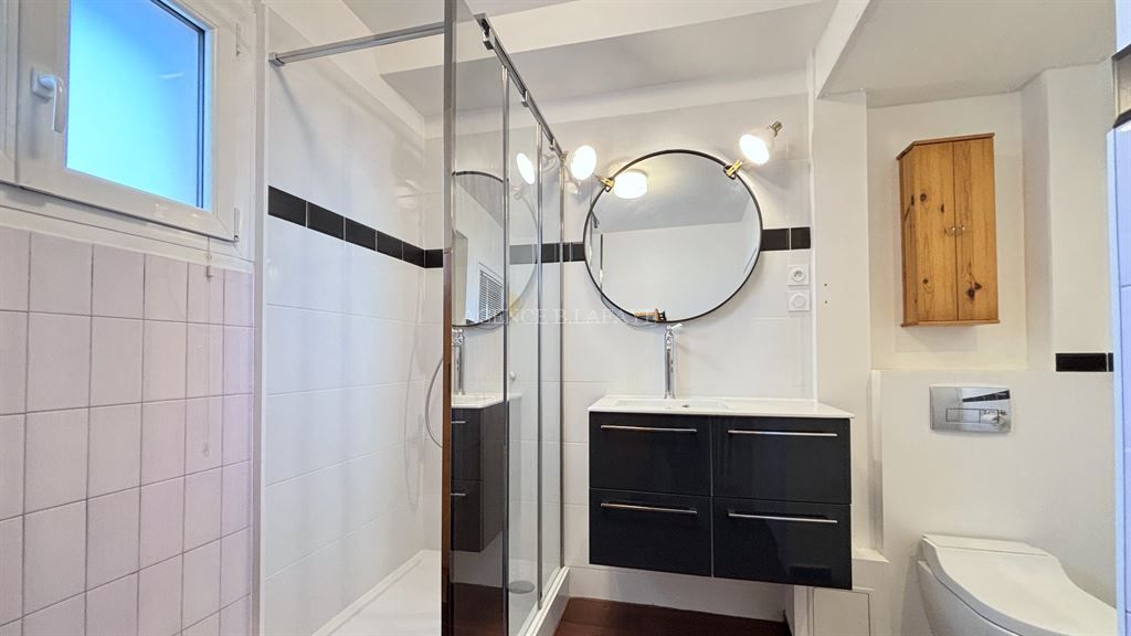 apartment 3 rooms for rent on BORDEAUX (33200)