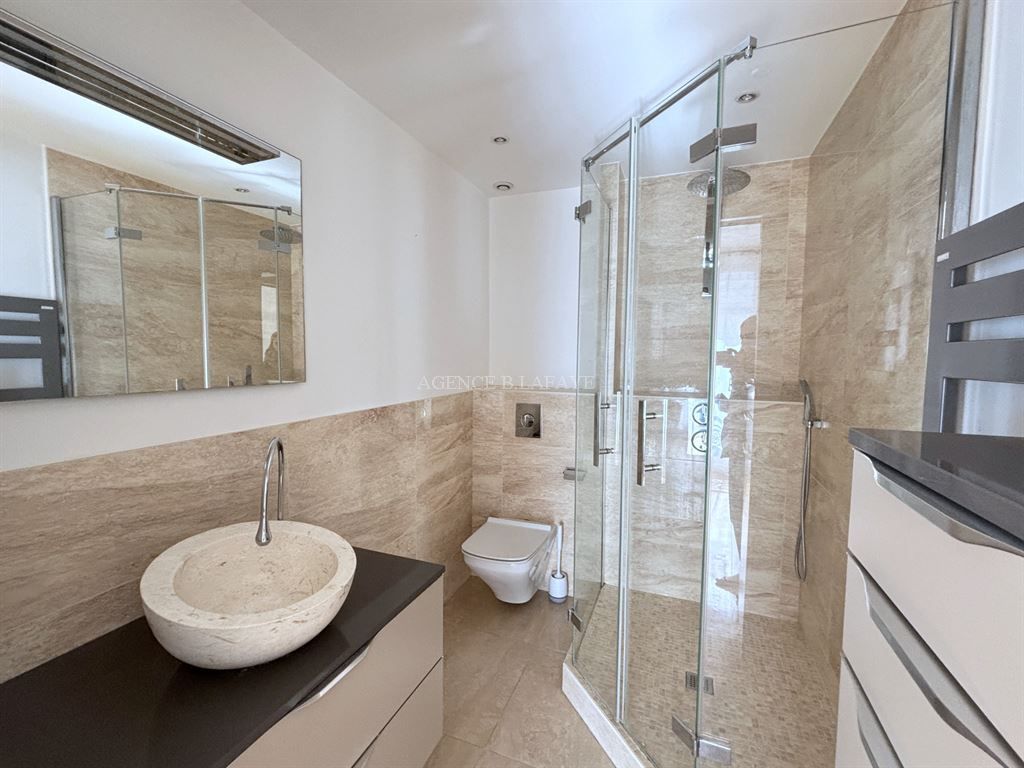 apartment 3 rooms for rent on BORDEAUX (33000)