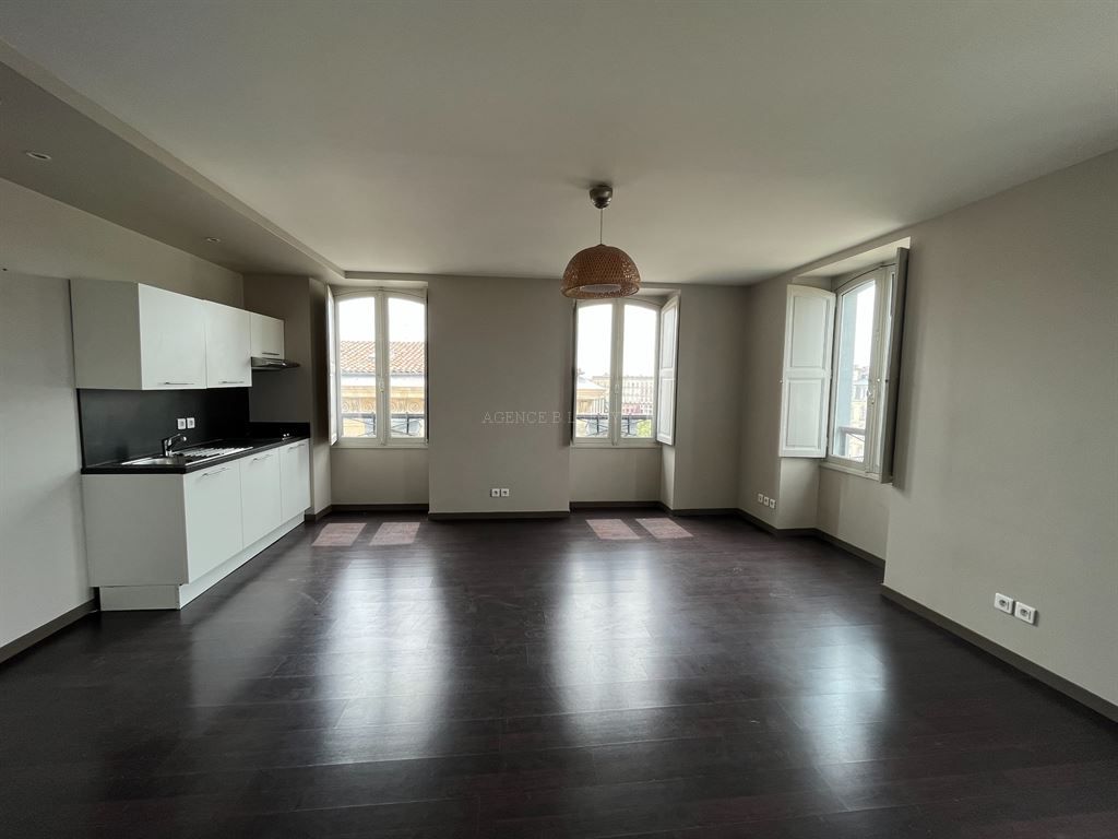 apartment 2 rooms for rent on BORDEAUX (33000)