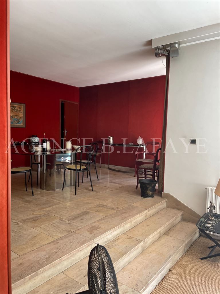 house 8 rooms for sale on BORDEAUX (33200)