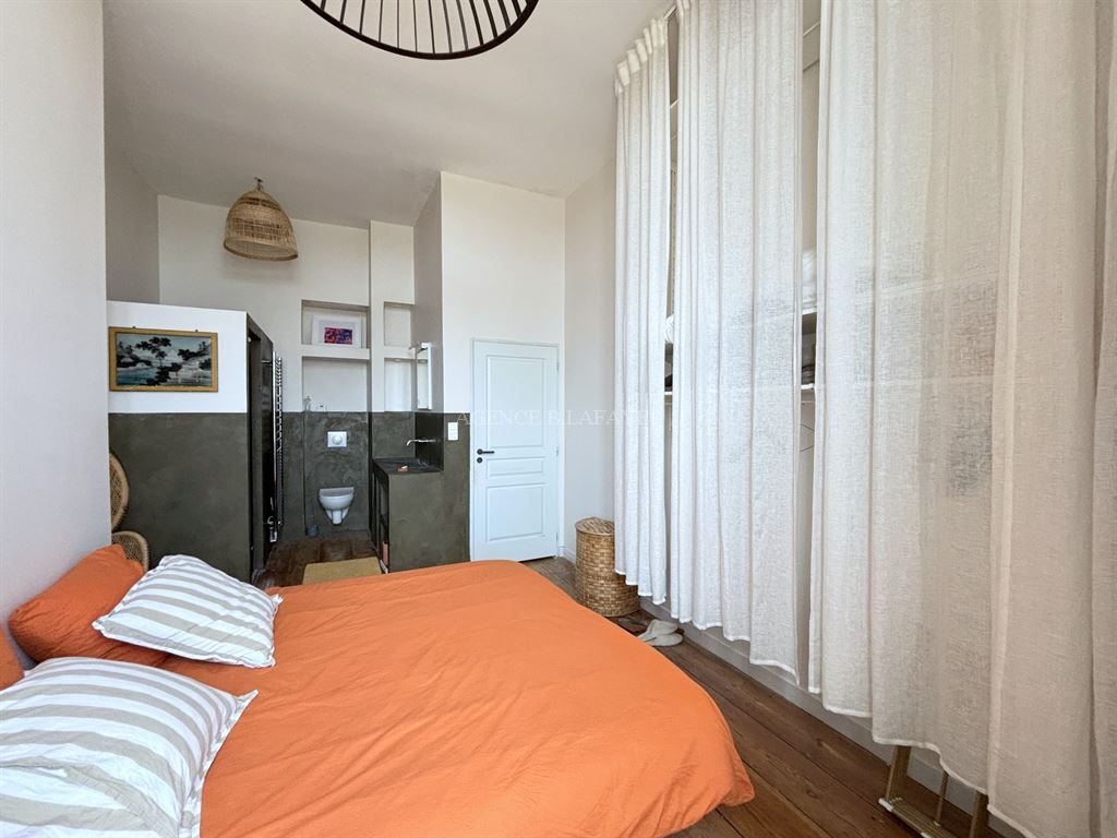 apartment 4 rooms for rent on BORDEAUX (33000)