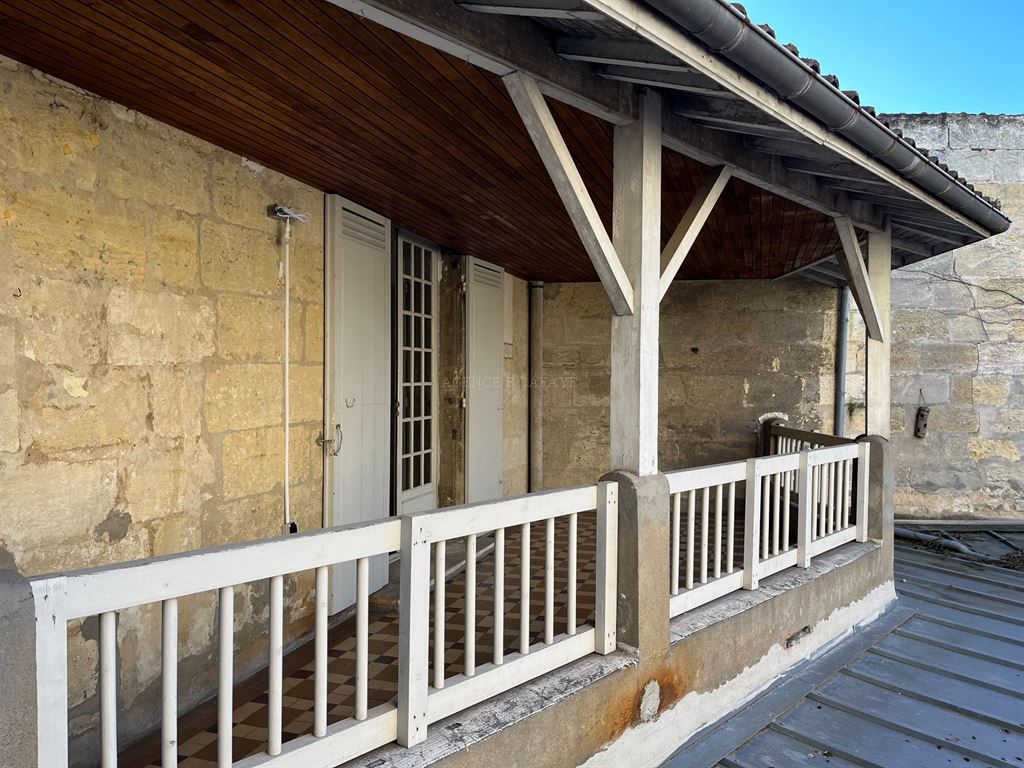 apartment 4 rooms for rent on BORDEAUX (33000)