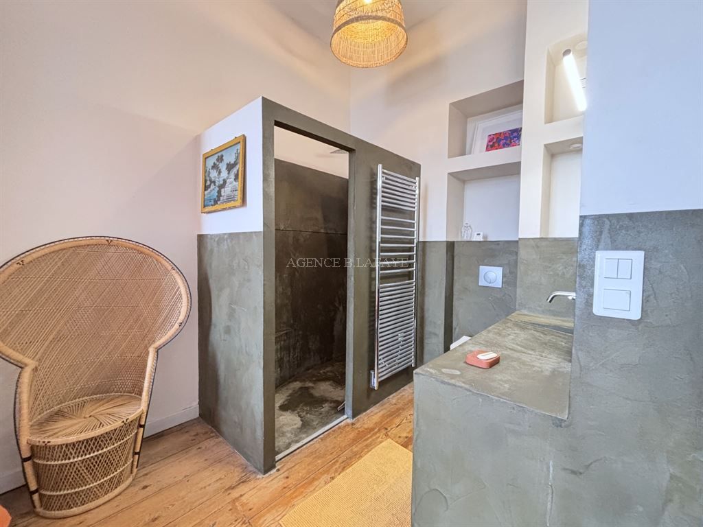 apartment 4 rooms for rent on BORDEAUX (33000)