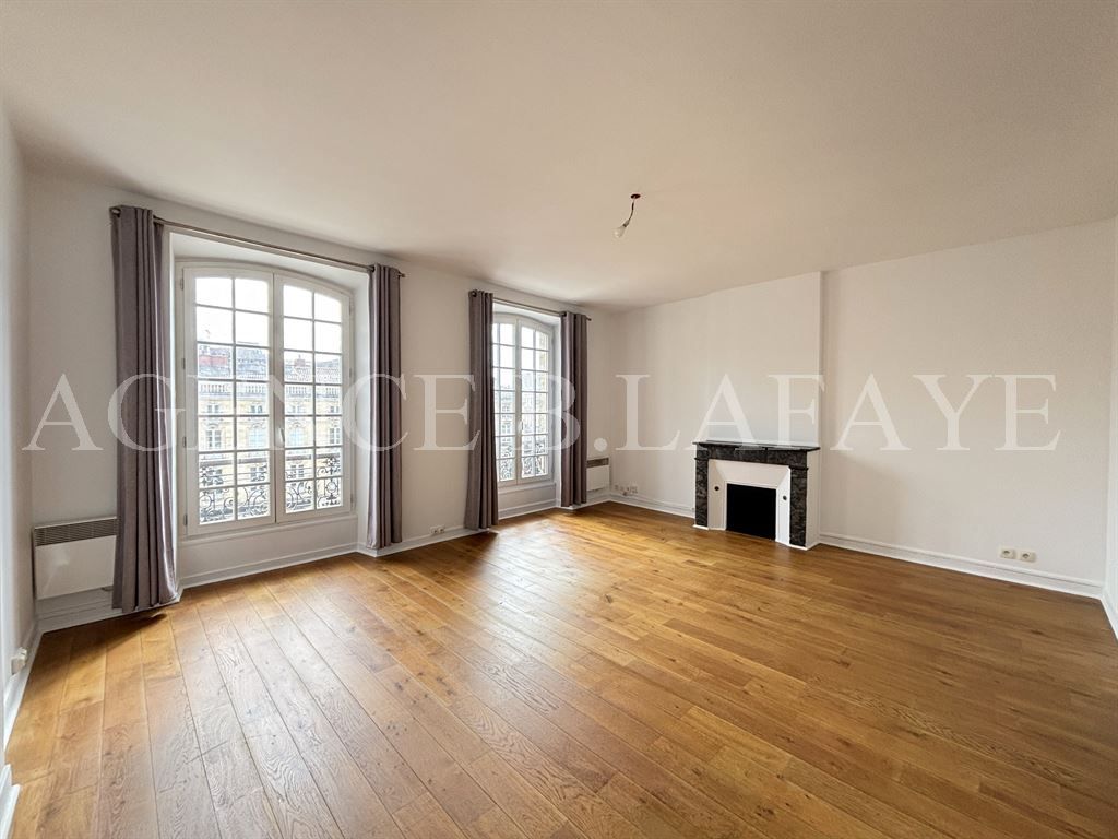 apartment 2 rooms for rent on BORDEAUX (33000)