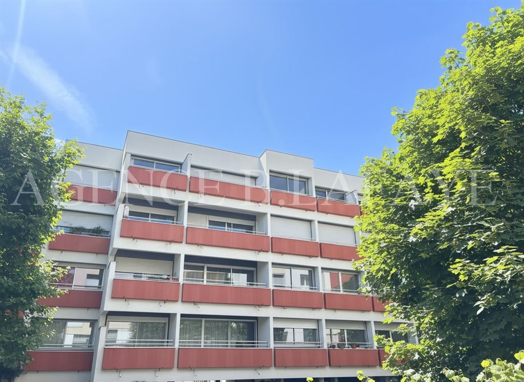 apartment 2 rooms for sale on BORDEAUX (33000)