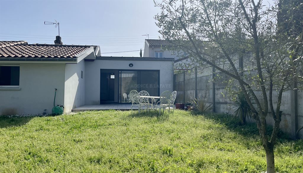 house 4 rooms for rent on BORDEAUX (33000)