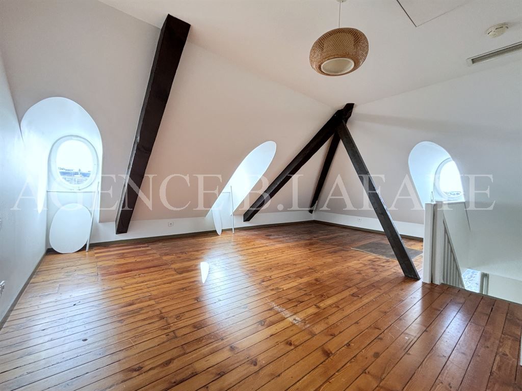 apartment 2 rooms for rent on BORDEAUX (33000)