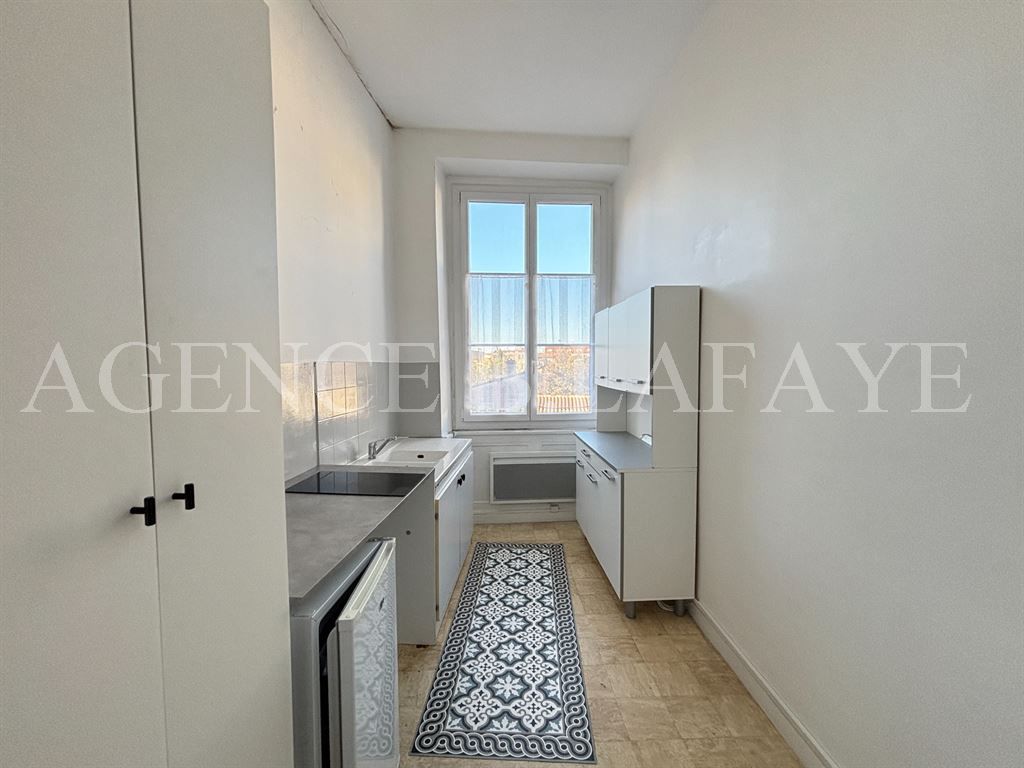 apartment 1 room for rent on BORDEAUX (33000)