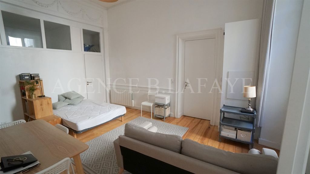 studio for rent on BORDEAUX (33000)