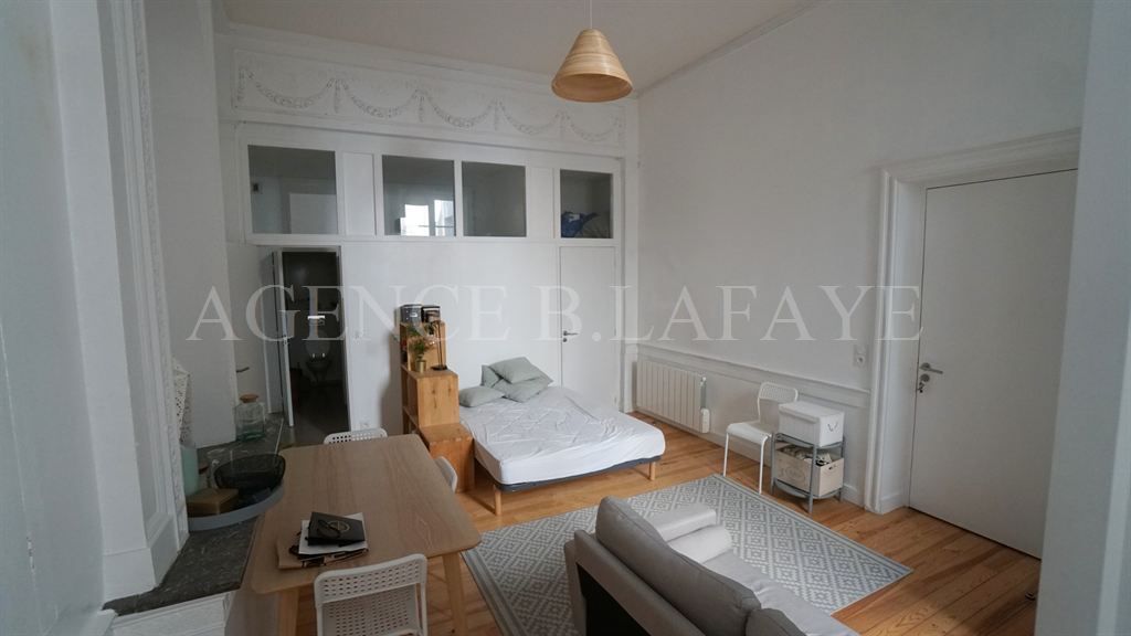 studio for rent on BORDEAUX (33000)