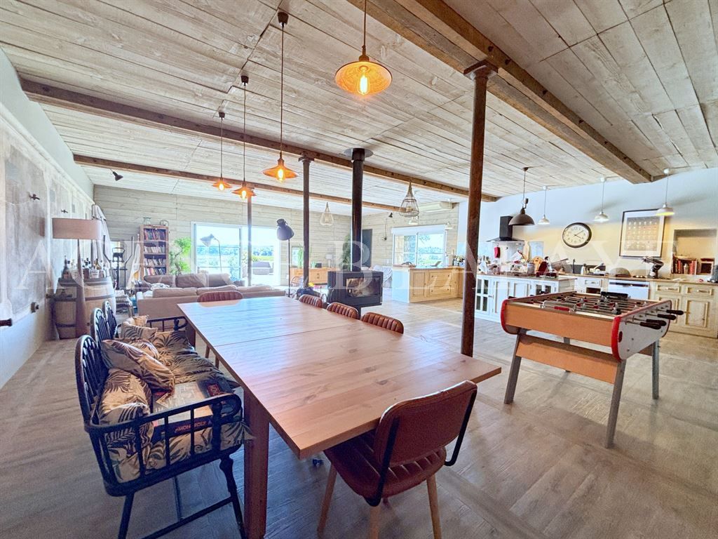 property 7 rooms for sale on BORDEAUX (33000)