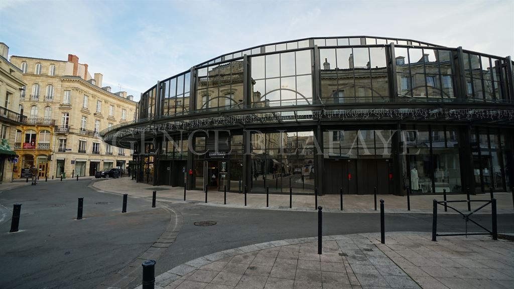 commercial local for rent on BORDEAUX (33000)