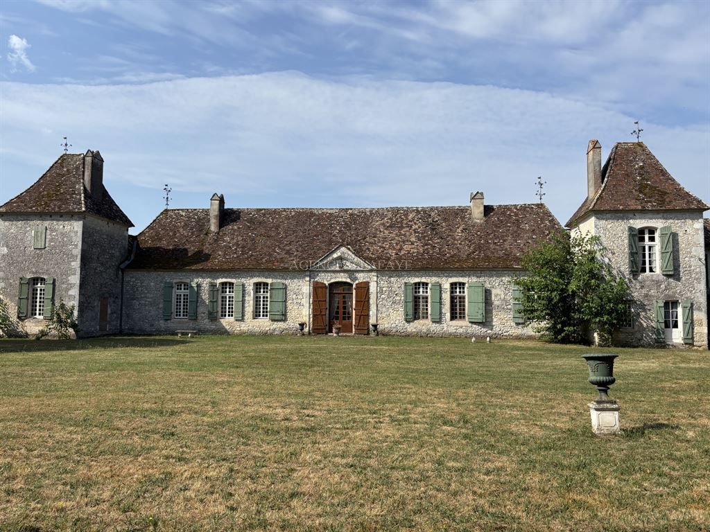 propriété 25 pièces en vente sur BORDEAUX (33000)