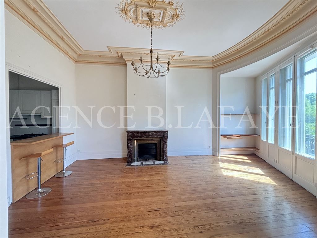 appartement 5 pièces en vente sur BORDEAUX (33000)