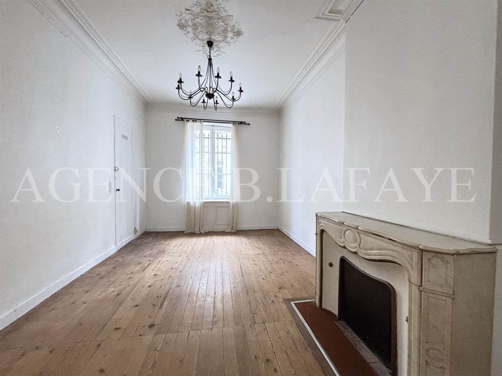 apartment 2 rooms for rent on BORDEAUX (33000)